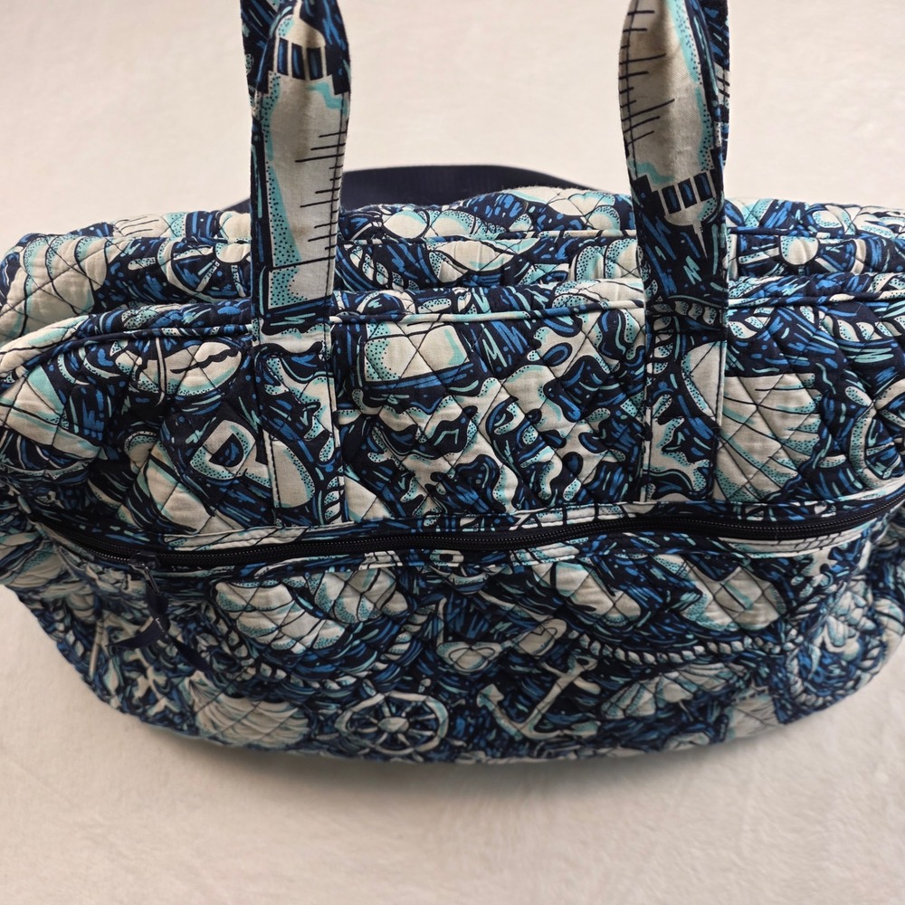 Vera Bradley Duffel Bag Women Large Blue White Nautical Quilted Good Travel Bag